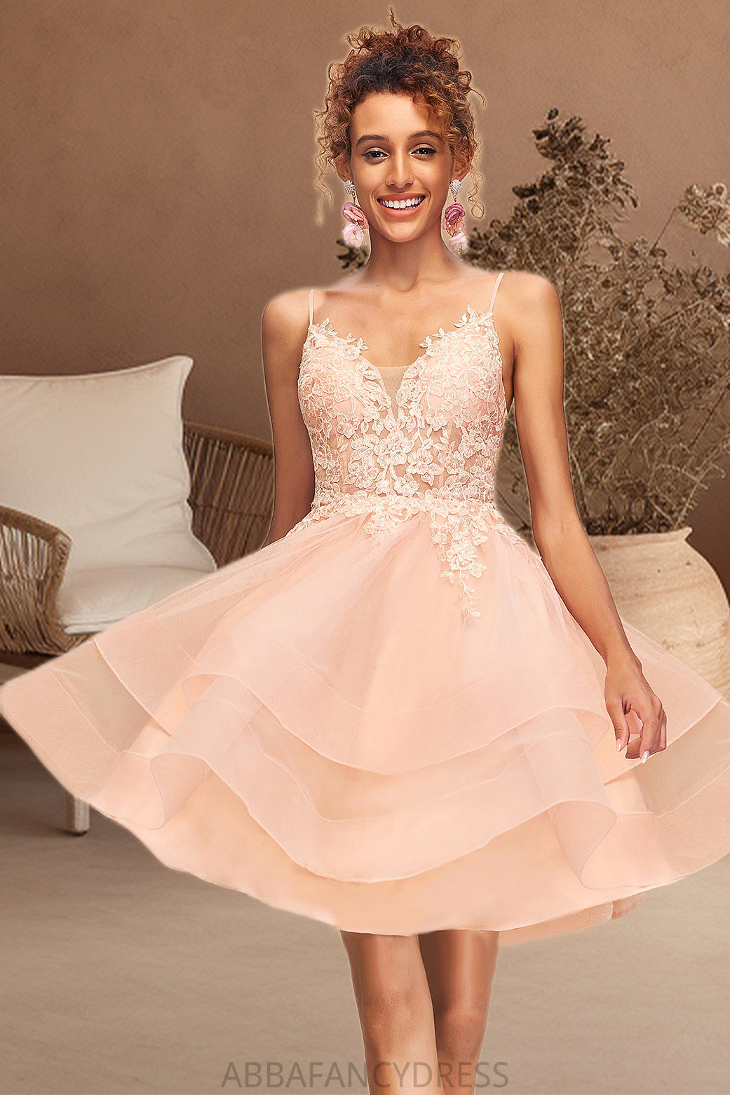 Deja A-line V-Neck Short/Mini Lace Tulle Homecoming Dress DRP0020524