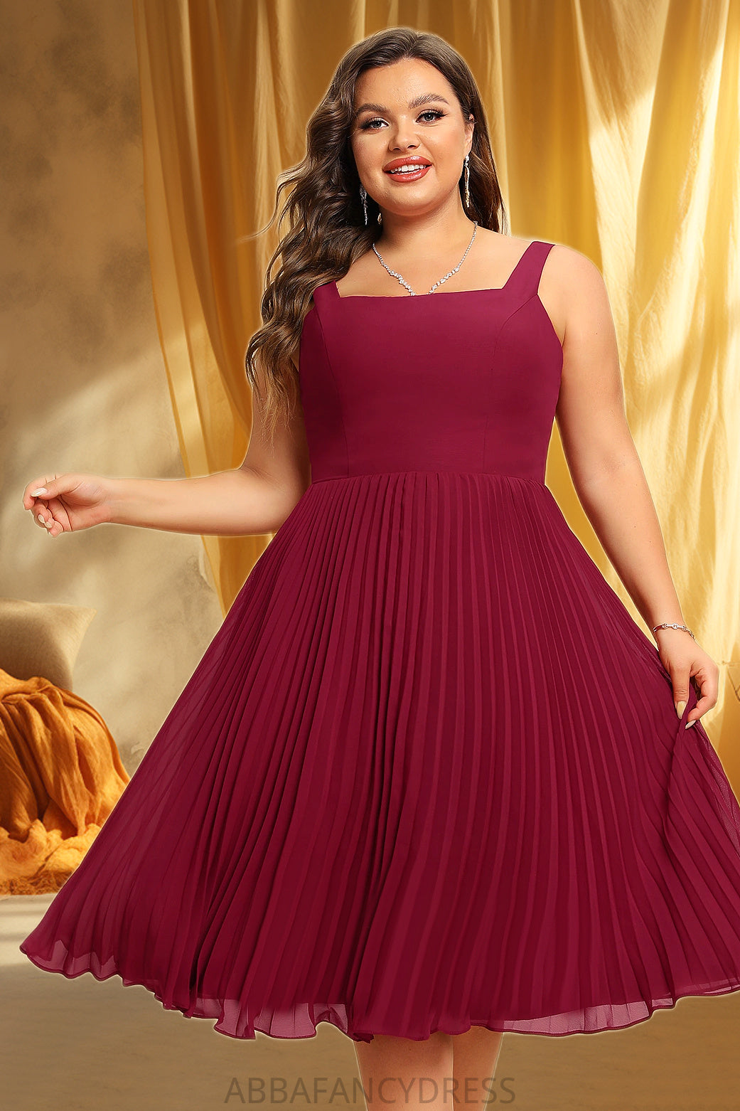 Skylar A-line Square Knee-Length Chiffon Homecoming Dress With Pleated DRP0020530