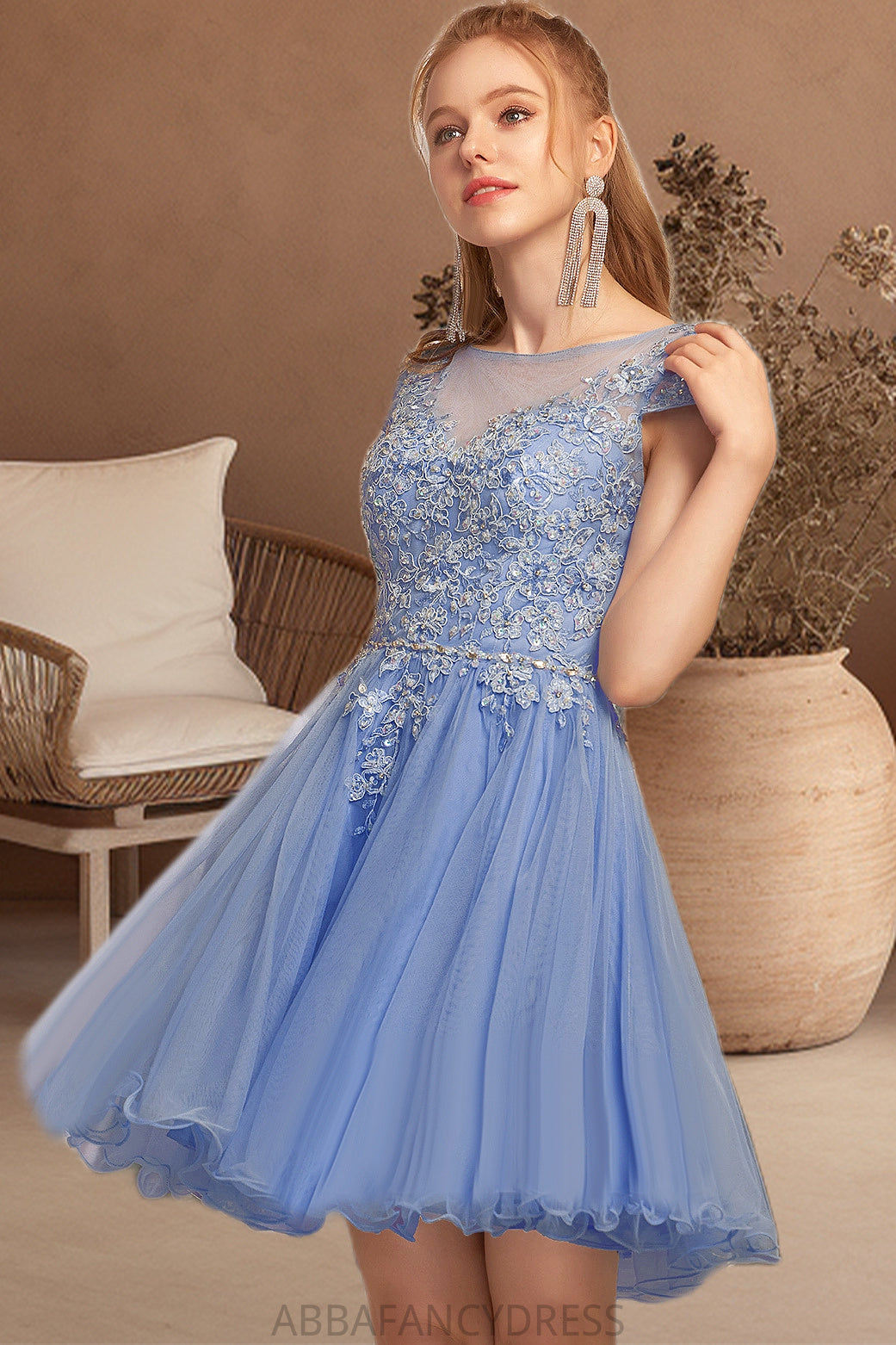 Zion A-line Scoop Short/Mini Tulle Homecoming Dress With Beading Appliques Lace DRP0020547