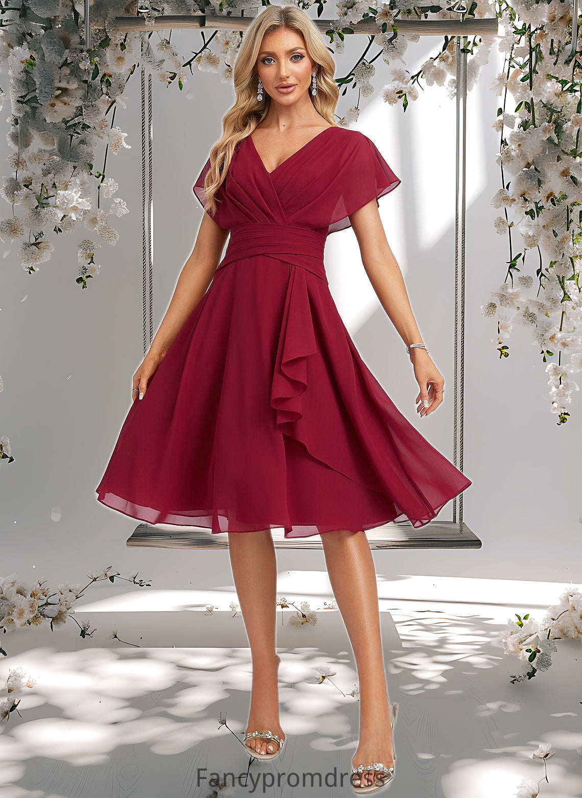 Elaine A-line V-Neck Knee-Length Chiffon Homecoming Dress With Ruffle DRP0025716