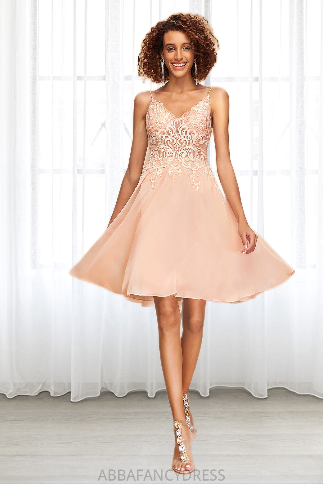 Aliana A-line V-Neck Knee-Length Chiffon Lace Homecoming Dress DRP0020527