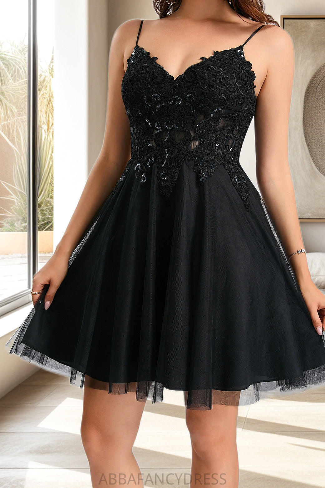 Holly A-line V-Neck Short/Mini Tulle Homecoming Dress With Sequins DRP0020462