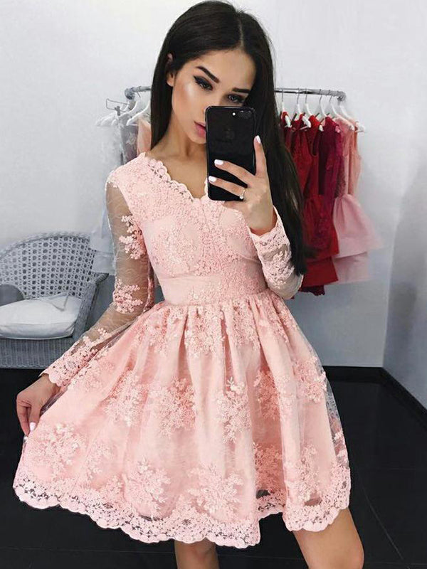 2024 A-Line V Neck Long Sleeve Applique Pleated Maria Lace Homecoming Dresses Cut Short/Mini