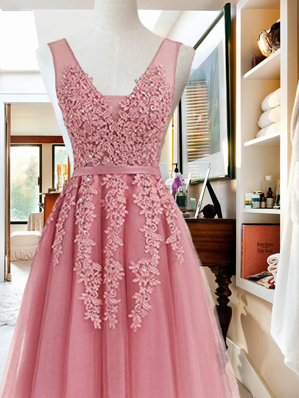 V Neck Wendy Homecoming Dresses Sleeveless Applique Tulle Beading