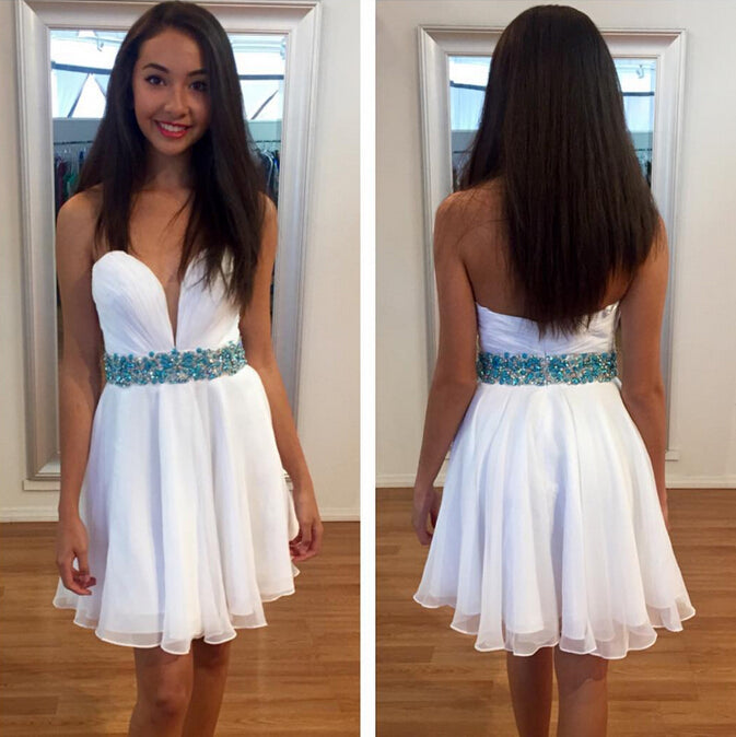 Sweetheart Homecoming Dresses Chiffon Teresa A Line White Strapless Backless Pleated Rhinestone