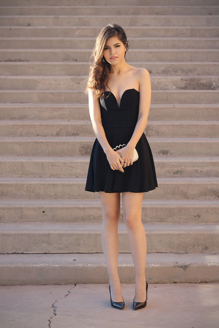 Kim Satin Homecoming Dresses A Line Strapless Sweetheart Black Sweetheart Backless Pleated Short