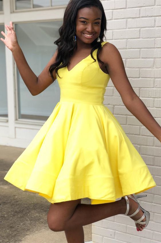 Deep V A Line Homecoming Dresses Norah Neck Daffodil Sleeveless Short Pleated Taffeta