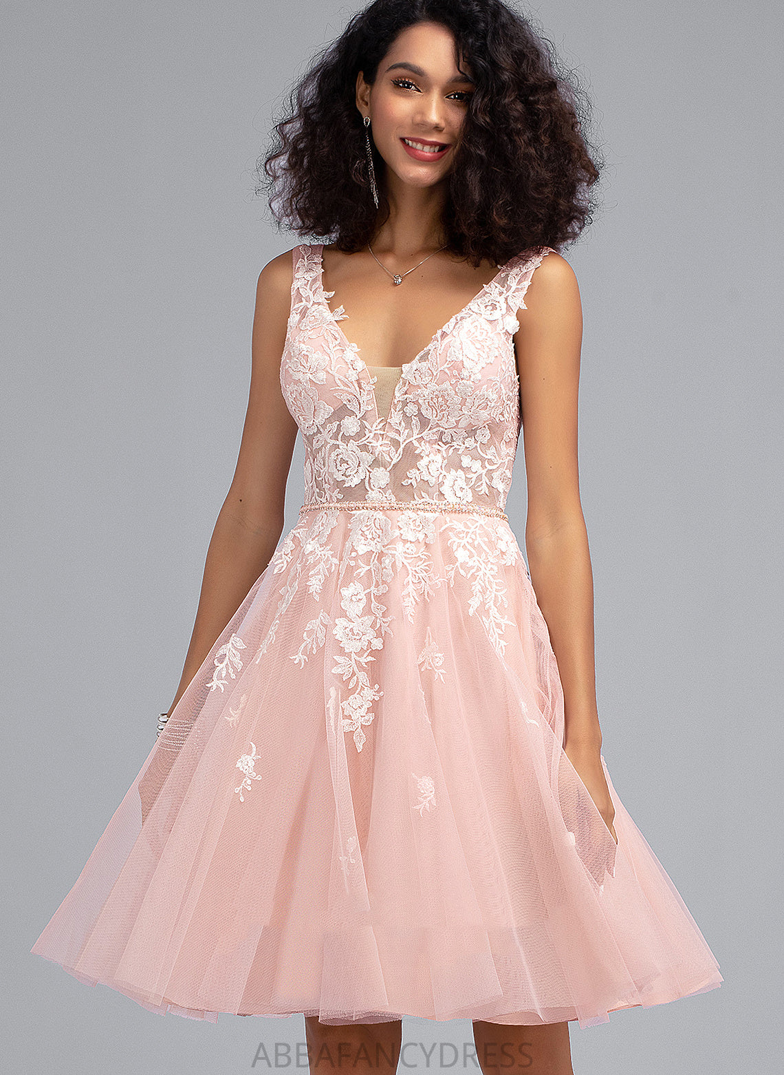 Beading Sequins Charlotte With Homecoming Lace A-Line Knee-Length Homecoming Dresses Tulle V-neck Dress