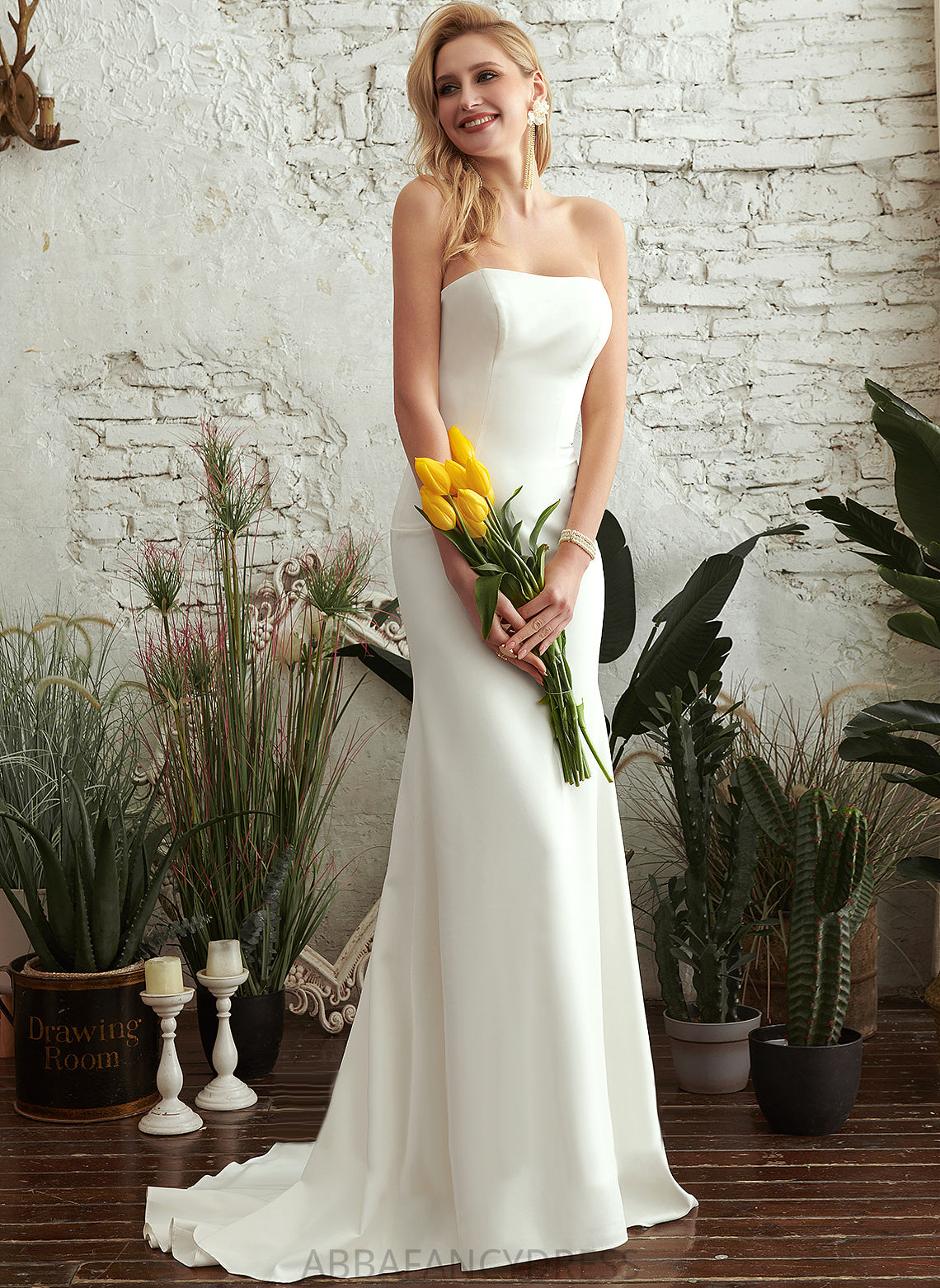 Train Stretch Wedding Dresses Trumpet/Mermaid Wedding Crepe Willa Dress Straight Sweep