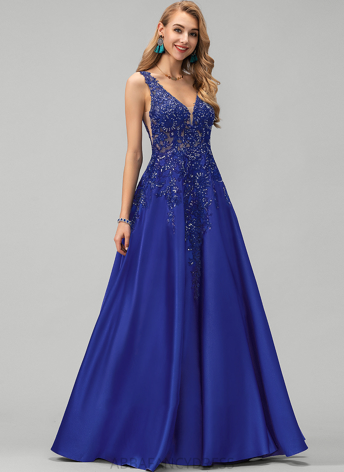 Lace Prom Dresses Sequins Yuliana Satin A-Line Floor-Length V-neck With