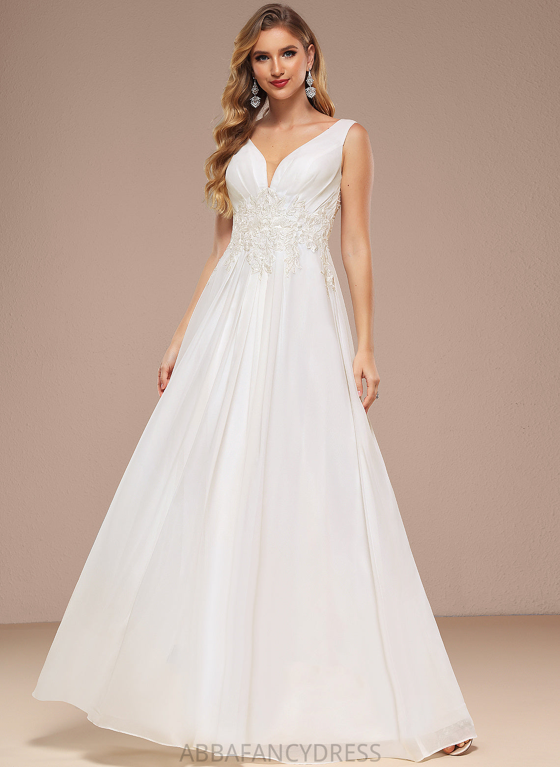 Chiffon Floor-Length Sequins Wedding Dress Daniela Wedding Dresses A-Line V-neck With Lace