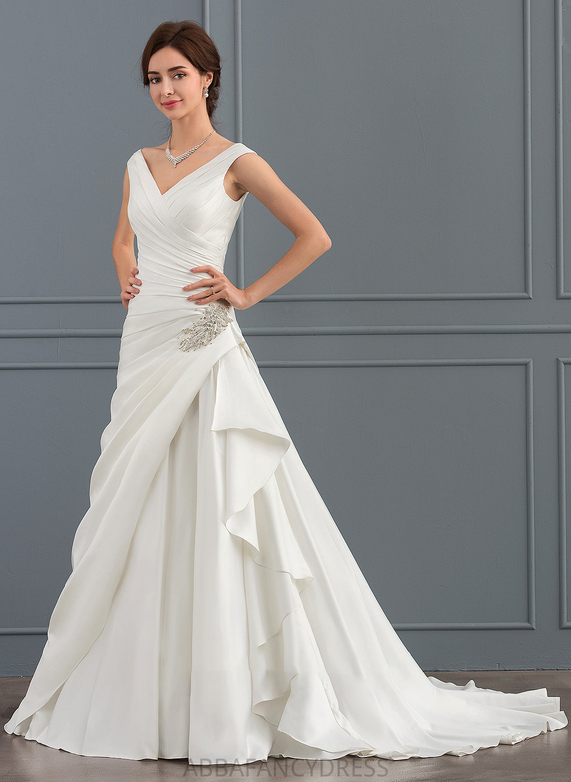 Wedding Dresses Court Dress Jaidyn With Beading Train Satin V-neck Wedding A-Line