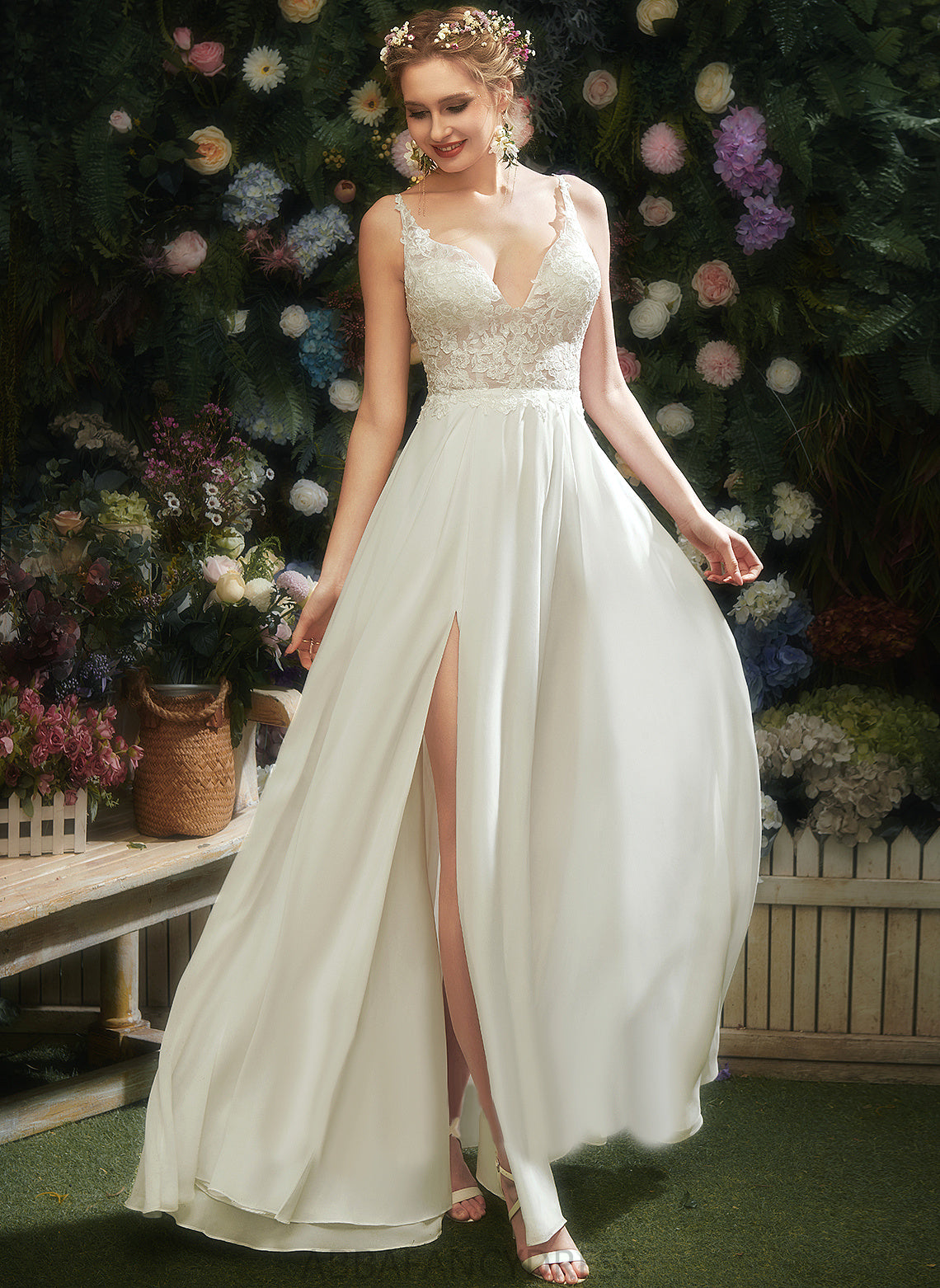 Floor-Length A-Line Front Split Lace With Lace Wedding V-neck Wedding Dresses Sarah Chiffon Dress