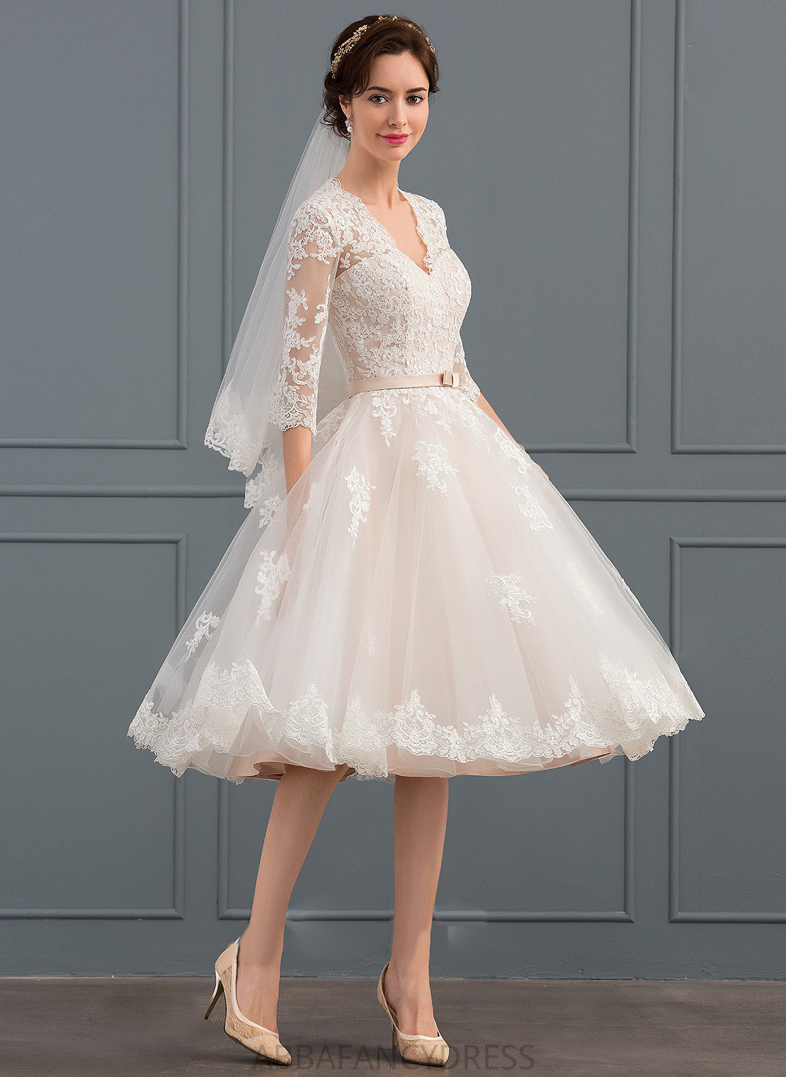 Zaniyah Wedding Dresses Wedding Dress Knee-Length V-neck Lace Bow(s) A-Line With Tulle