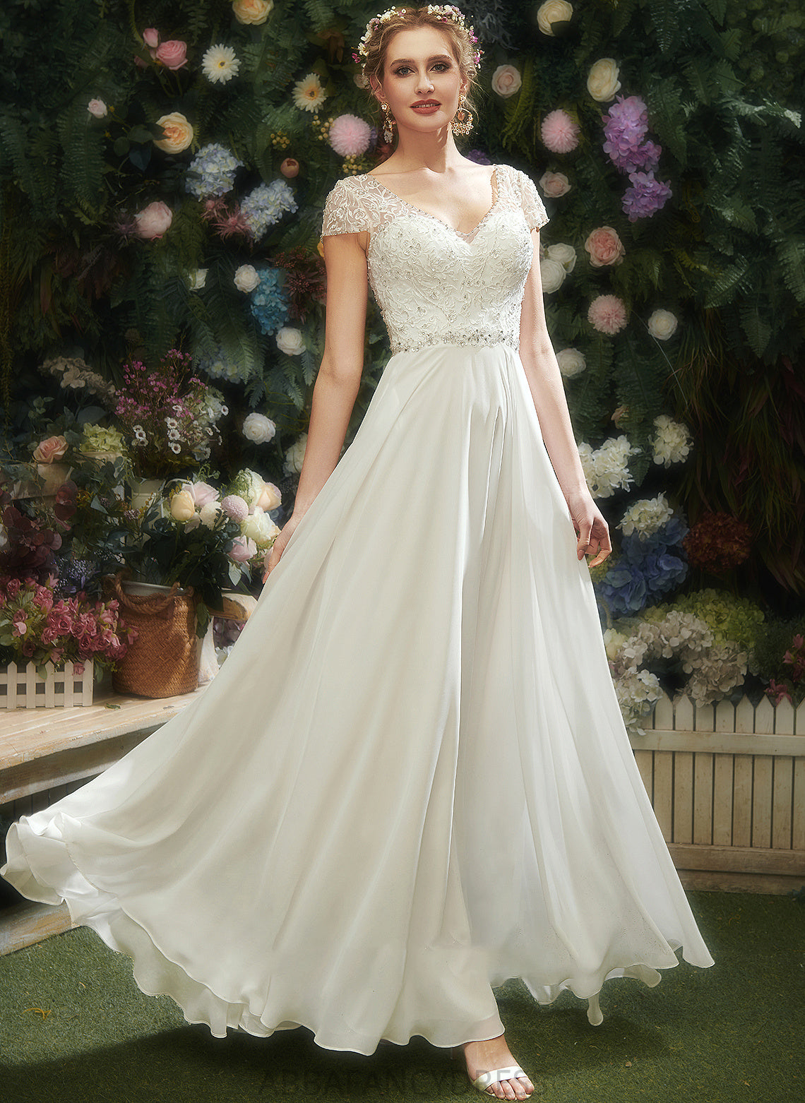 Dress Sequins A-Line Wedding Wedding Dresses Beading V-neck Floor-Length Aliza With Lace