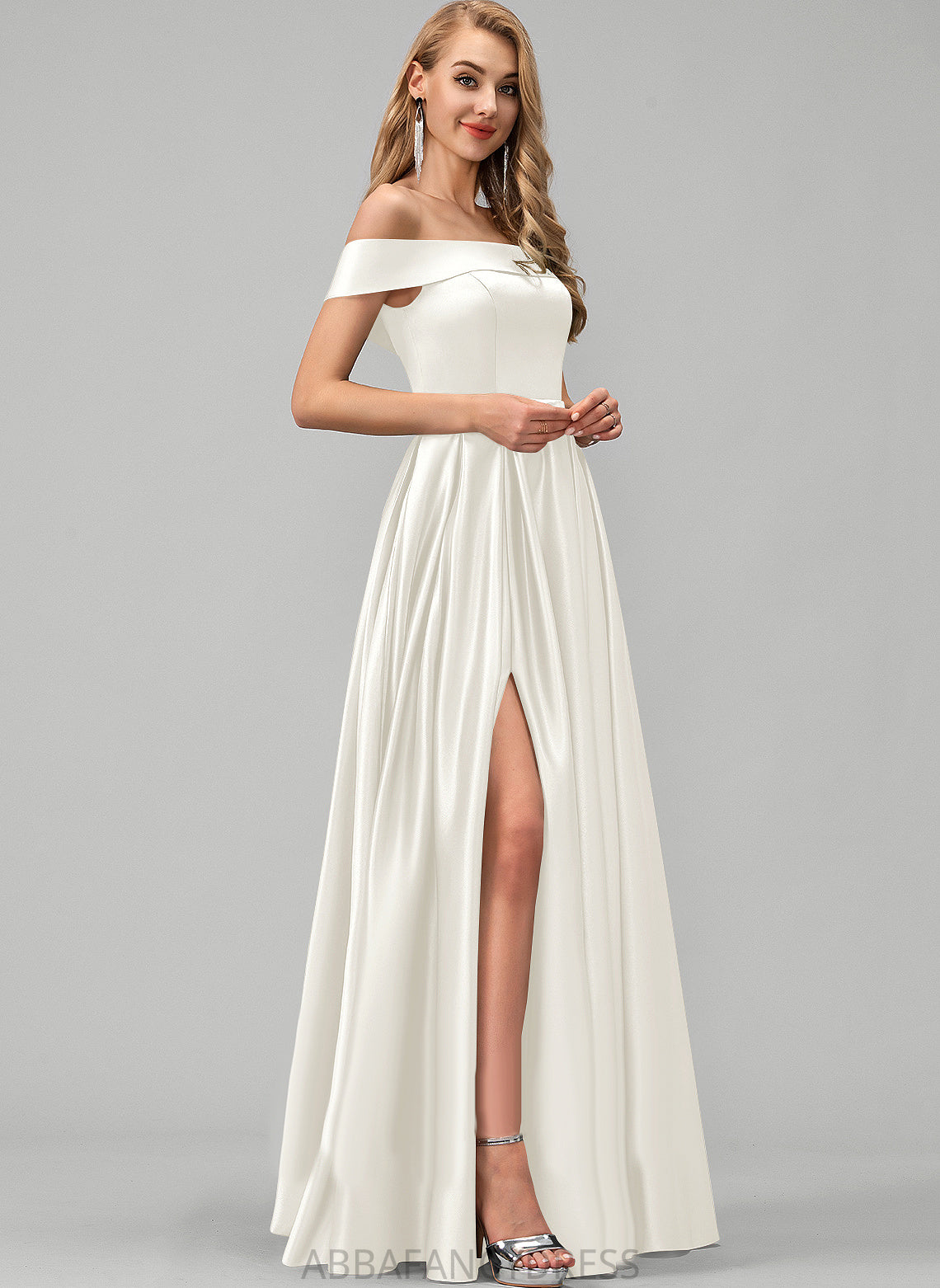 Dress Ball-Gown/Princess Wedding Satin Floor-Length Off-the-Shoulder Lia Wedding Dresses