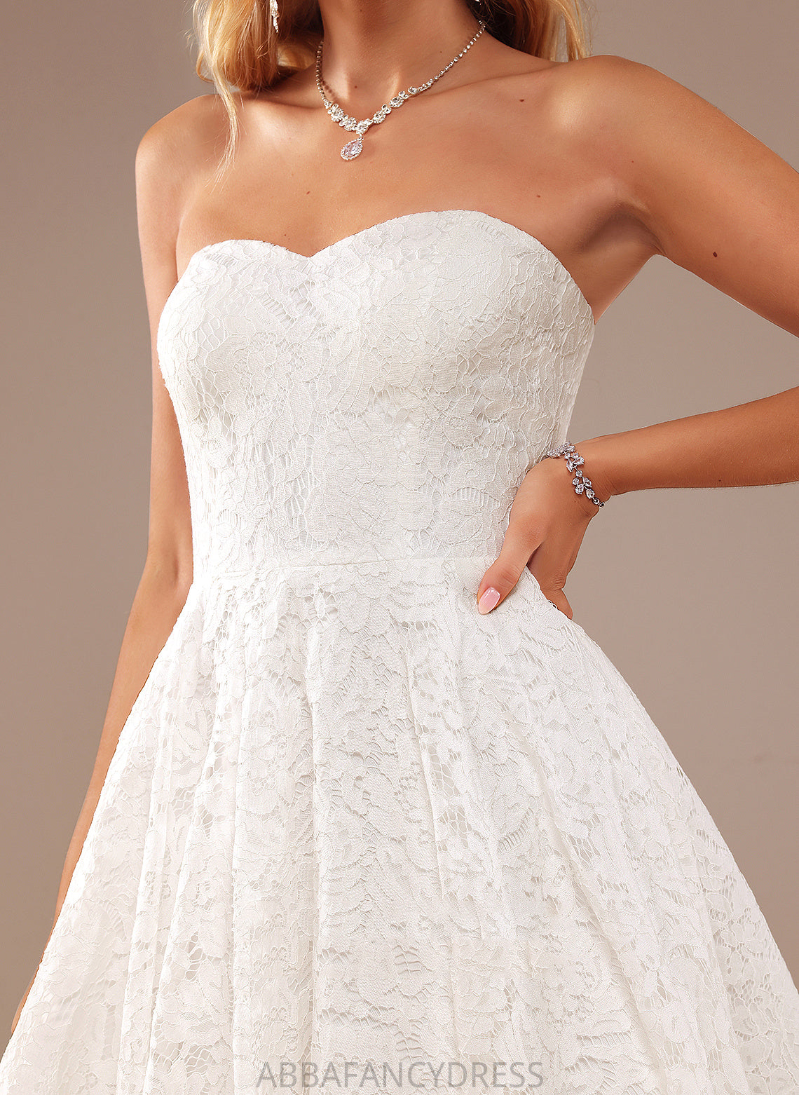 Lace Wedding Dresses Dress Wedding A-Line Lina Sweetheart Knee-Length