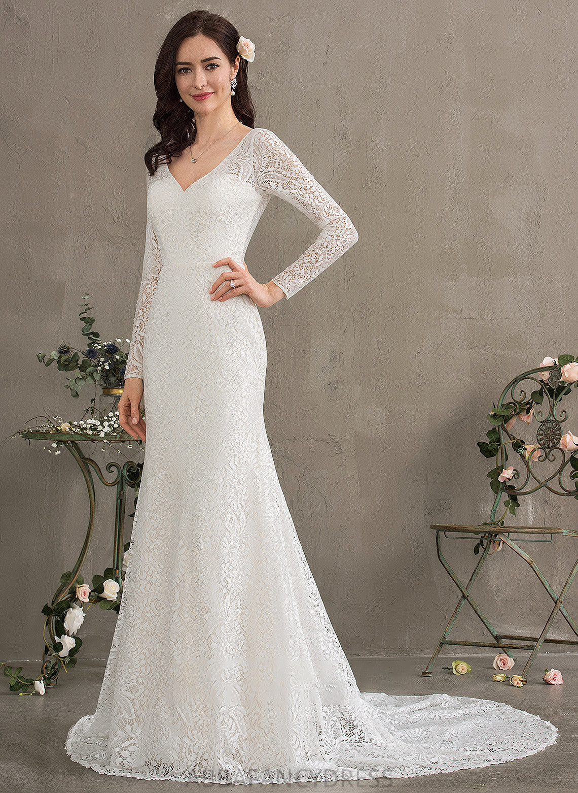 Court Dress Dahlia Trumpet/Mermaid V-neck Lace Wedding Train Wedding Dresses