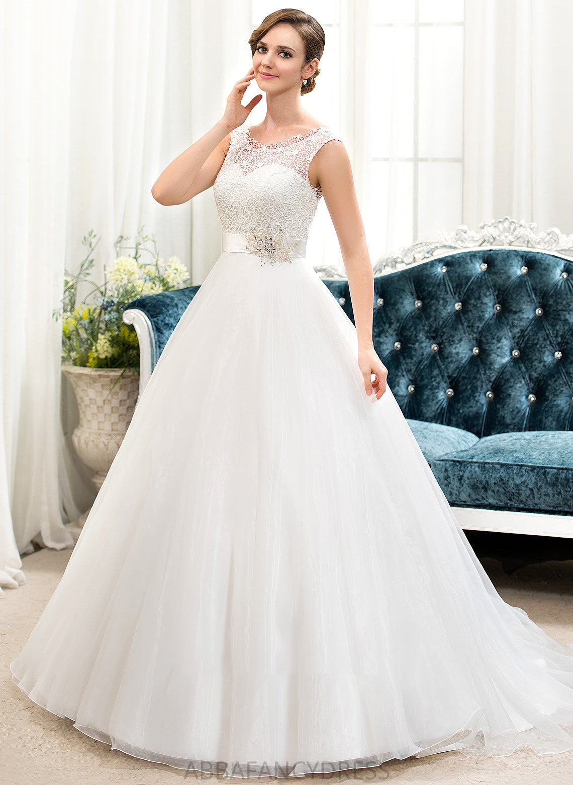 Train Organza Wedding Sequins Neck Ball-Gown/Princess Dress With Beading Wedding Dresses Lace Sweep Sidney Scoop