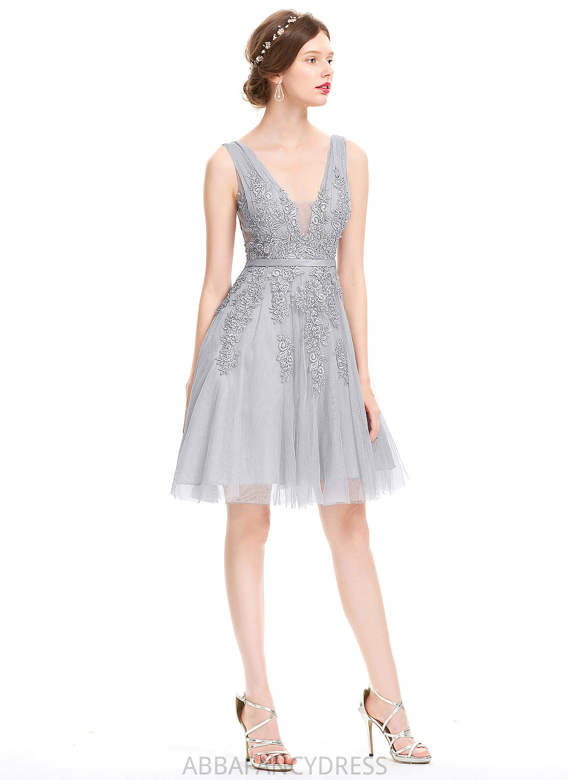 A-Line Tulle Kaylyn Beading Homecoming Sequins Dress Knee-Length With Lace V-neck Homecoming Dresses