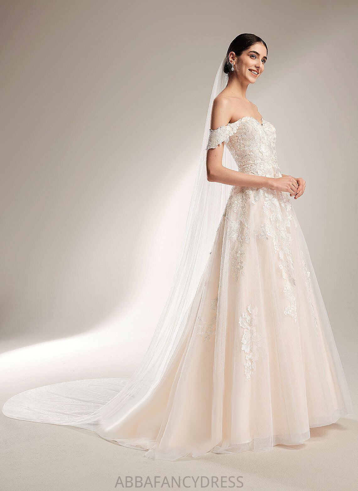 Train Wedding Dresses Tulle Sophie Dress Ball-Gown/Princess Chapel Lace Off-the-Shoulder Wedding