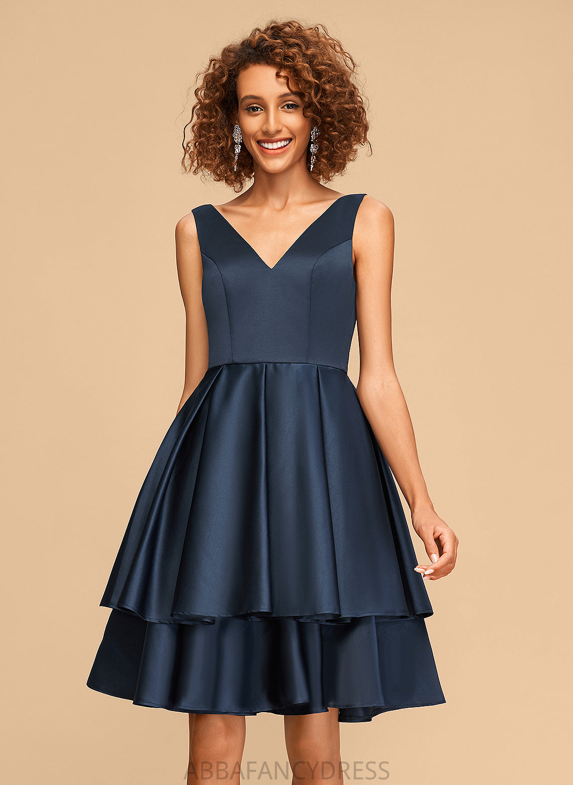 Dress Payten Homecoming A-Line Homecoming Dresses Knee-Length Satin V-neck