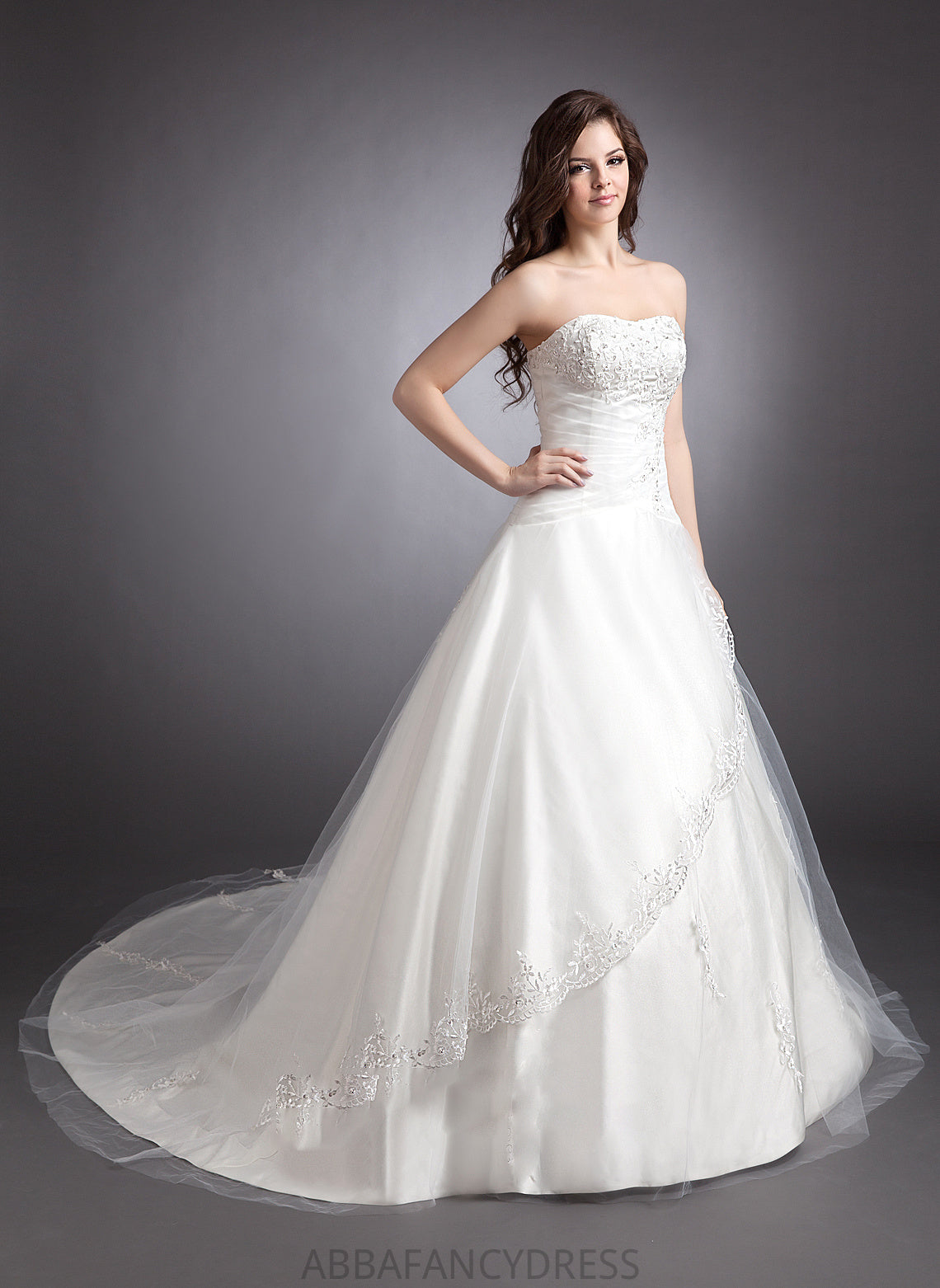 Chapel Sweetheart Dress Lace Cali With Train Wedding Beading Wedding Dresses Ball-Gown/Princess Satin