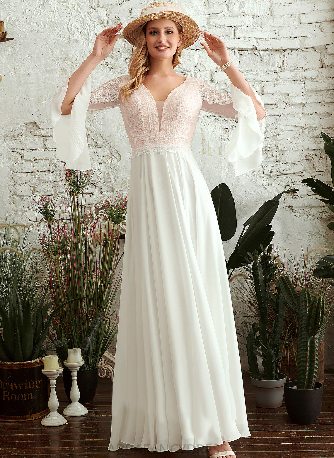 A-Line Uerica Floor-Length Chiffon V-neck Wedding Wedding Dresses Dress Lace