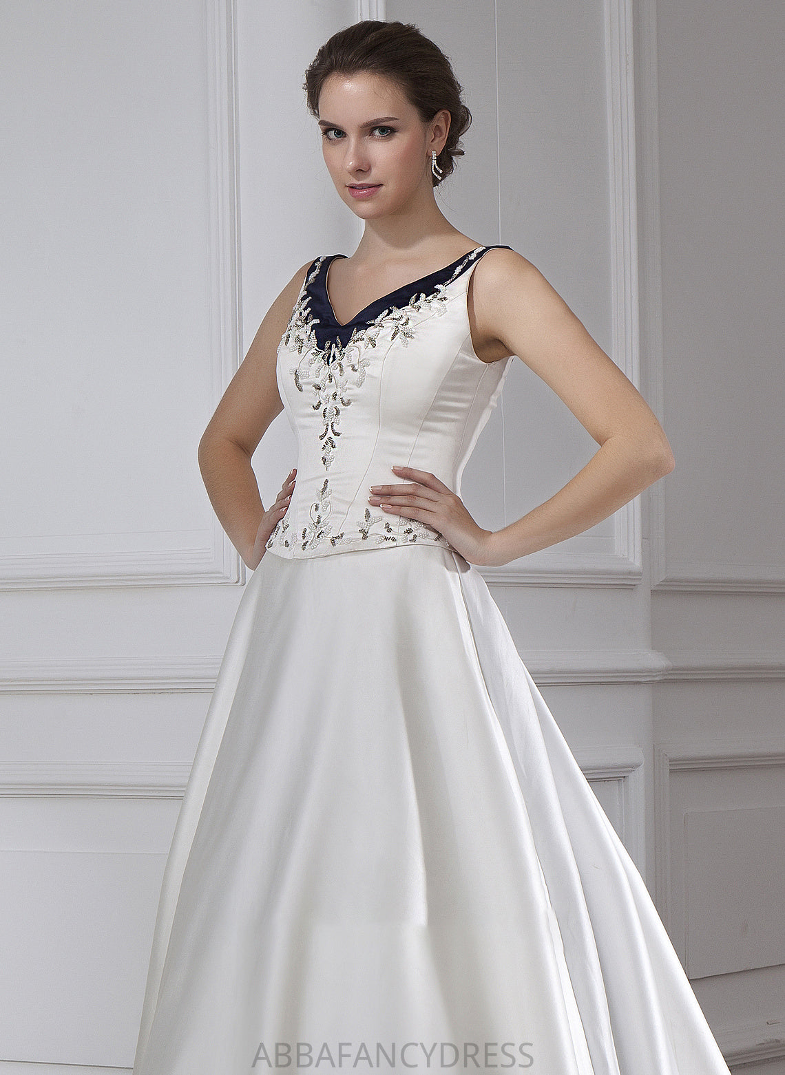 Wedding Dresses Wedding Sequins Ball-Gown/Princess Satin V-neck Chapel With Beading Train Abbey Embroidered Dress