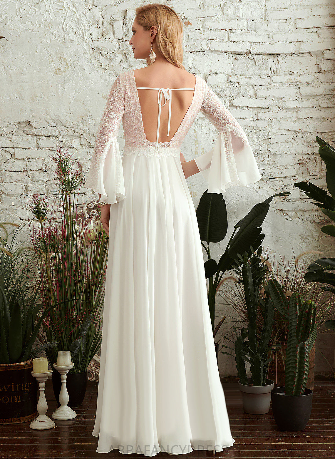 A-Line Uerica Floor-Length Chiffon V-neck Wedding Wedding Dresses Dress Lace