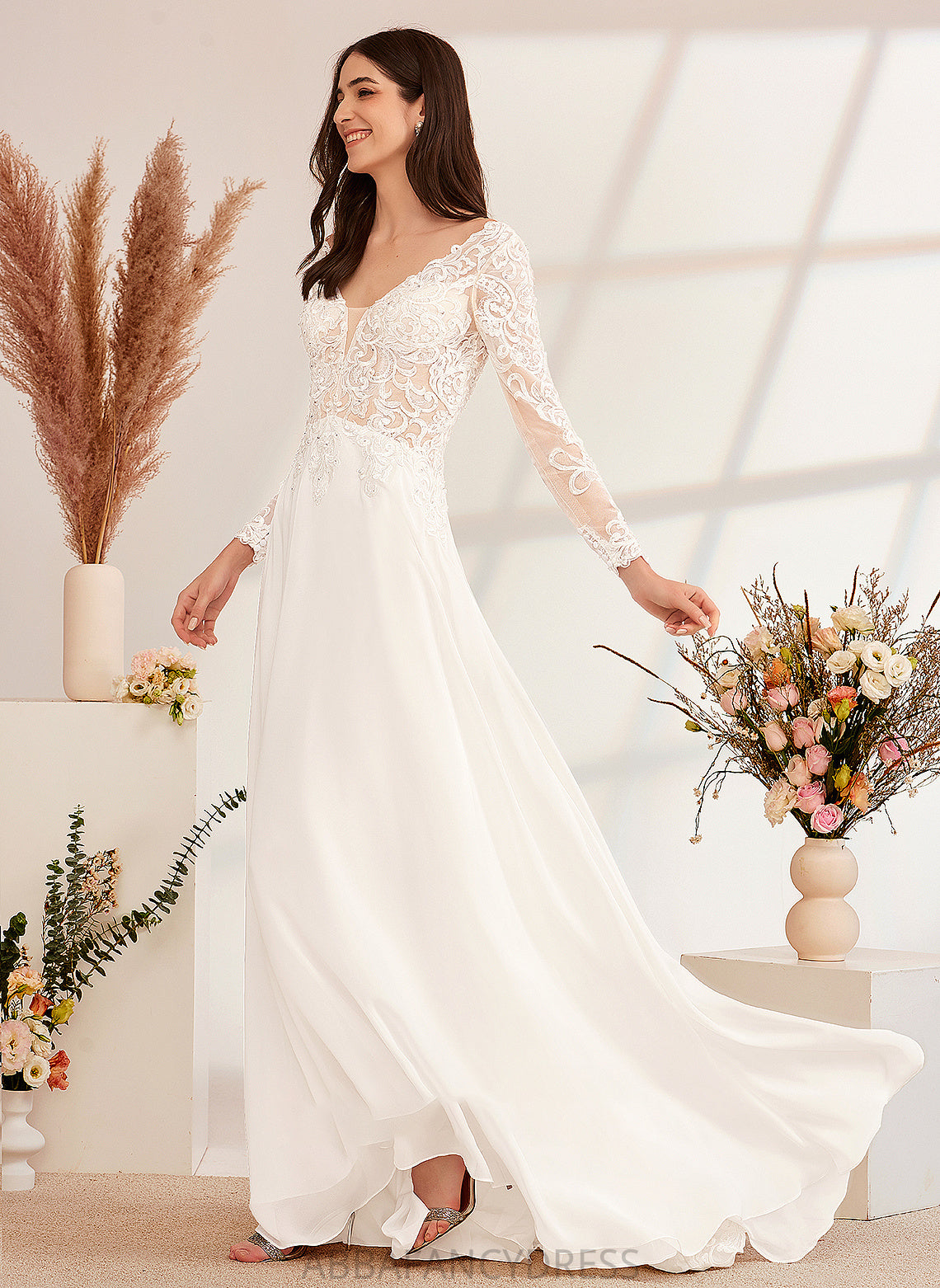 Wedding Sweep A-Line Beading Dress Kiersten V-neck Wedding Dresses With Train