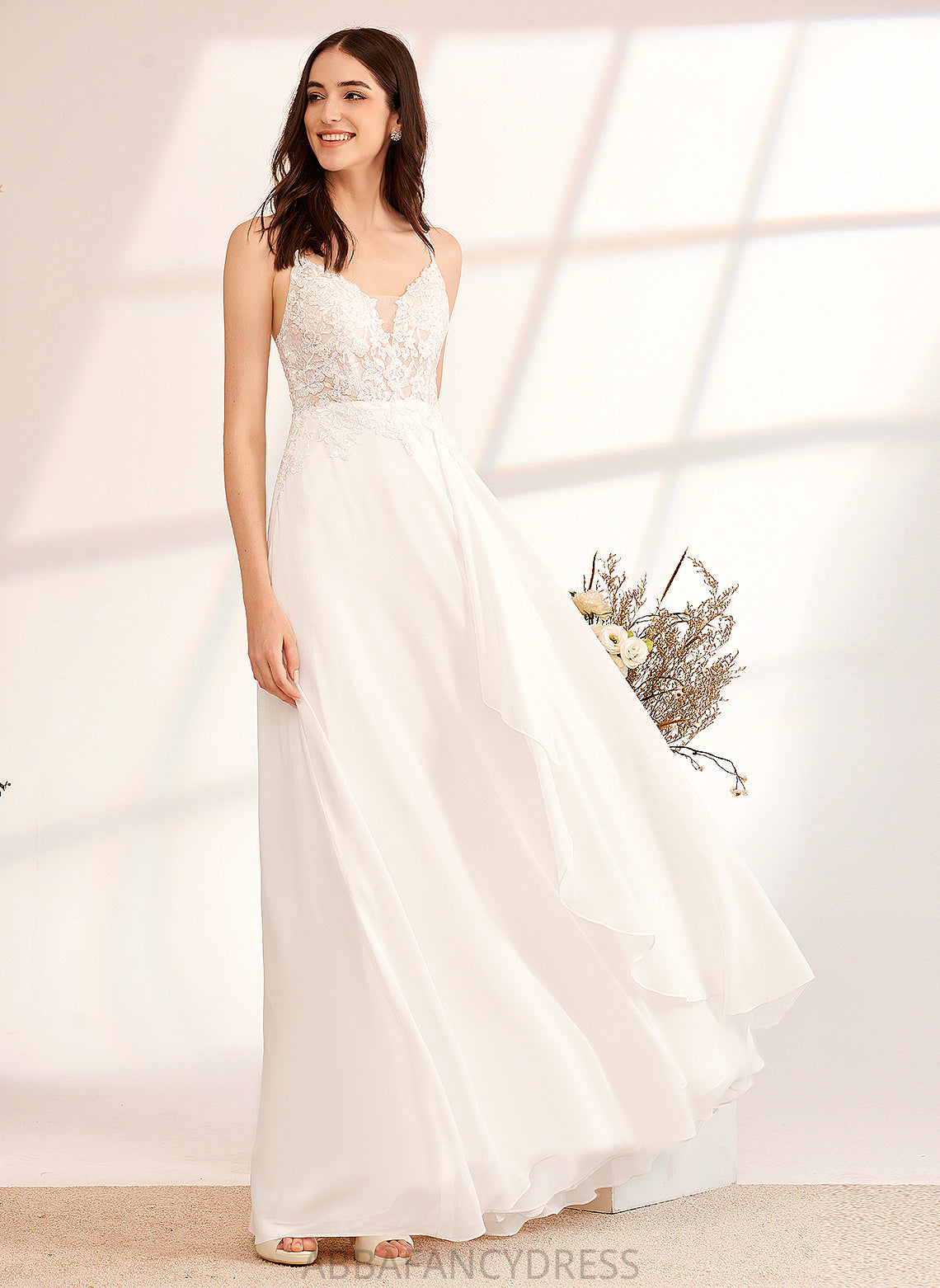 Adelyn Wedding Dress V-neck Lace Wedding Dresses Sequins Floor-Length With A-Line Chiffon