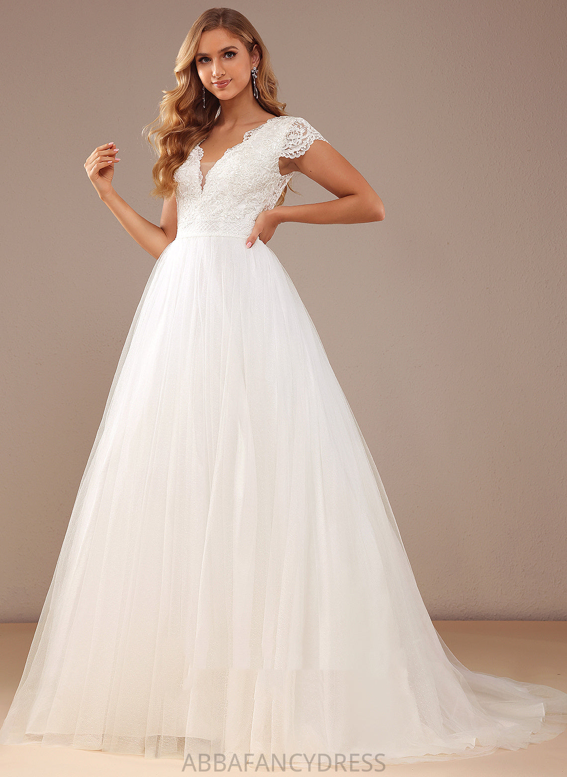 With Sequins Wedding Ball-Gown/Princess V-neck Train Court Valerie Dress Lace Tulle Wedding Dresses Lace