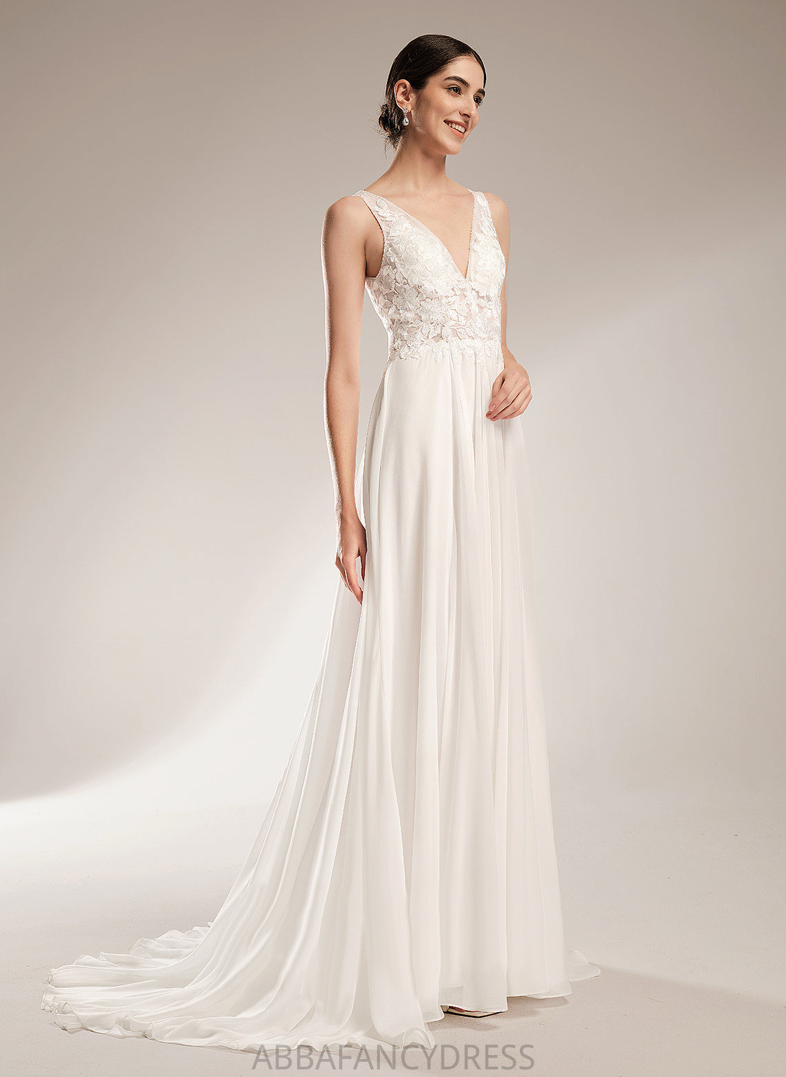 V-neck Chiffon Wedding Dresses With Beading Train Dress Sequins Court Wedding Sanaa Lace A-Line