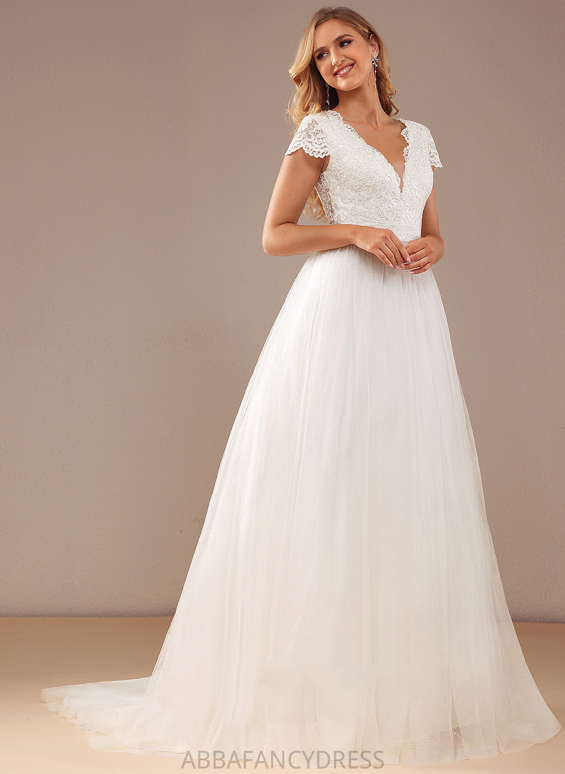 With Sequins Wedding Ball-Gown/Princess V-neck Train Court Valerie Dress Lace Tulle Wedding Dresses Lace