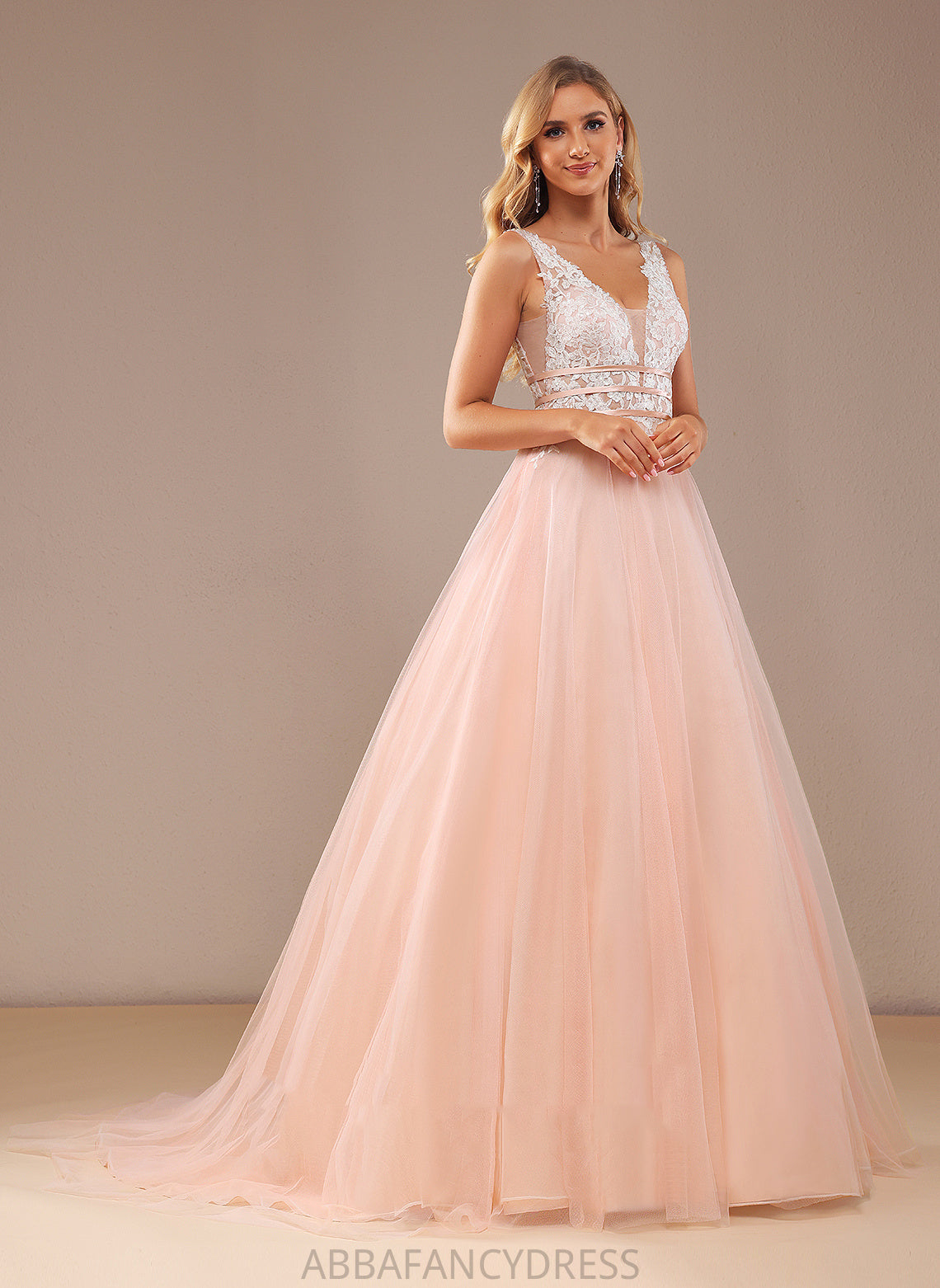 Sequins Court Pauline Wedding Dresses Wedding Lace Ball-Gown/Princess With V-neck Tulle Train Dress Lace