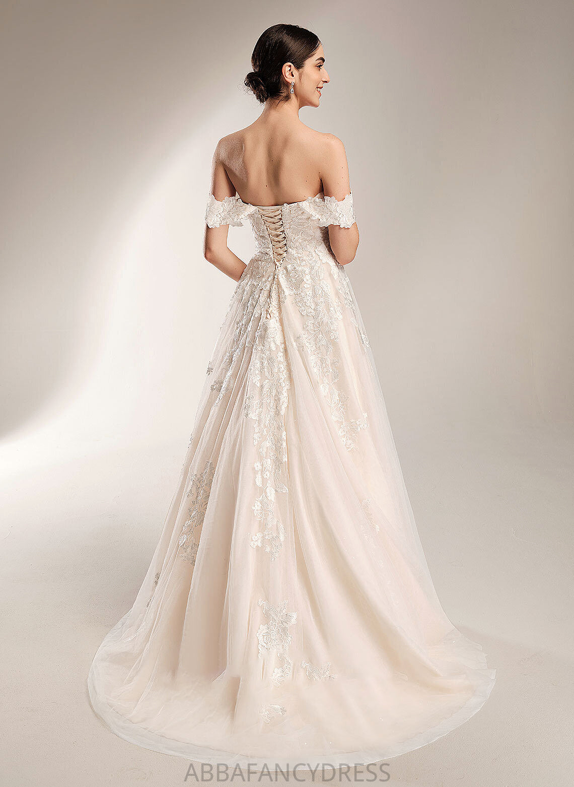 Wedding Off-the-Shoulder Wedding Dresses Ball-Gown/Princess Sonia Chapel Dress Train