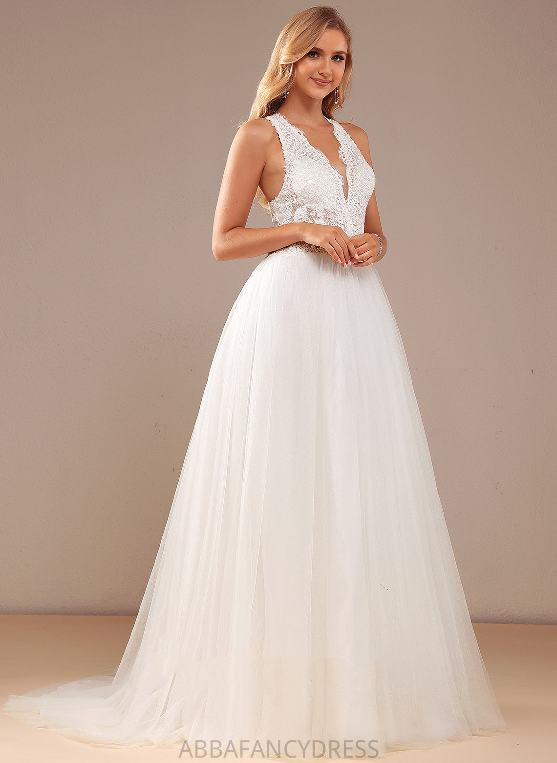 With Lace Georgia Court Ball-Gown/Princess Sequins Lace Dress Tulle Wedding V-neck Wedding Dresses Train