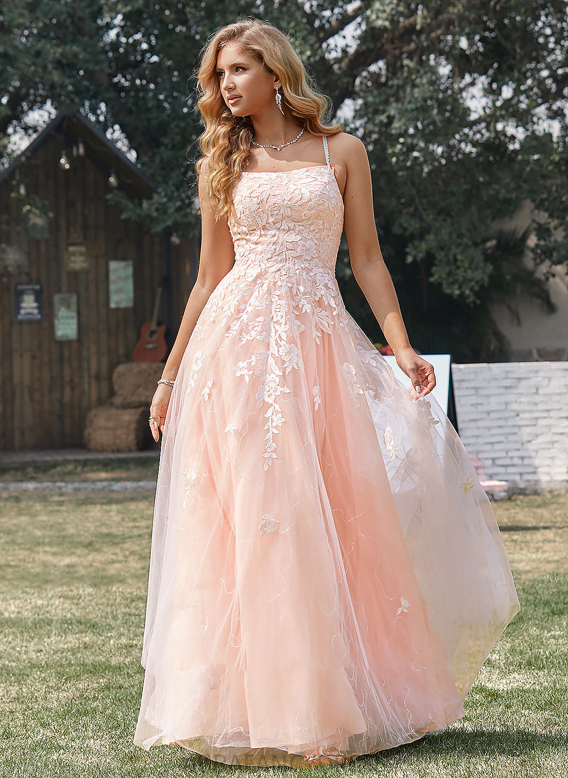 Ball-Gown/Princess Tulle Marisol Sequins Floor-Length Prom Dresses Neckline Lace Square With