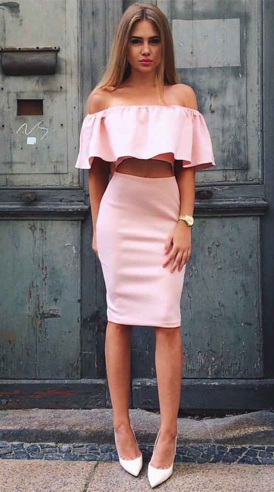 Two Piece Off-The-Shoulder Knee-Length Skye Pink Homecoming Dresses With Ruffles CD916