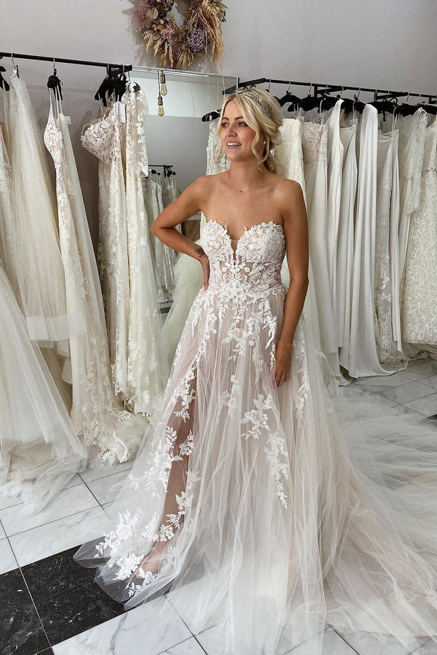 Charming Sweetheart Lace Tulle Wedding Dresses with Slit