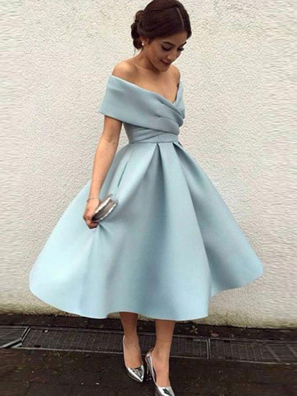 A-Line/Princess Homecoming Dresses Sleeveless Off-the-Shoulder Satin Ruffles Setlla Tea-Length Dresses