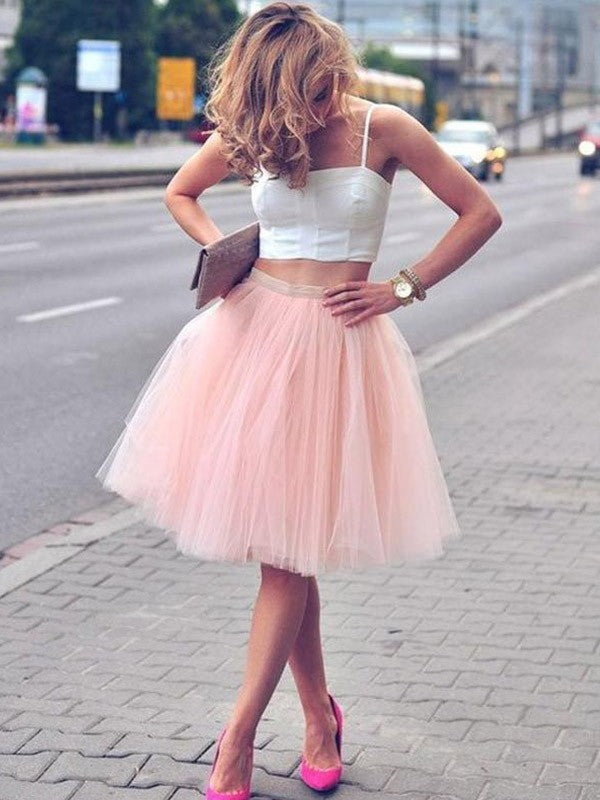 A-Line/Princess Tulle Sleeveless Pleats Homecoming Dresses Spaghetti Elliana Straps Knee-Length Two Piece Dresses